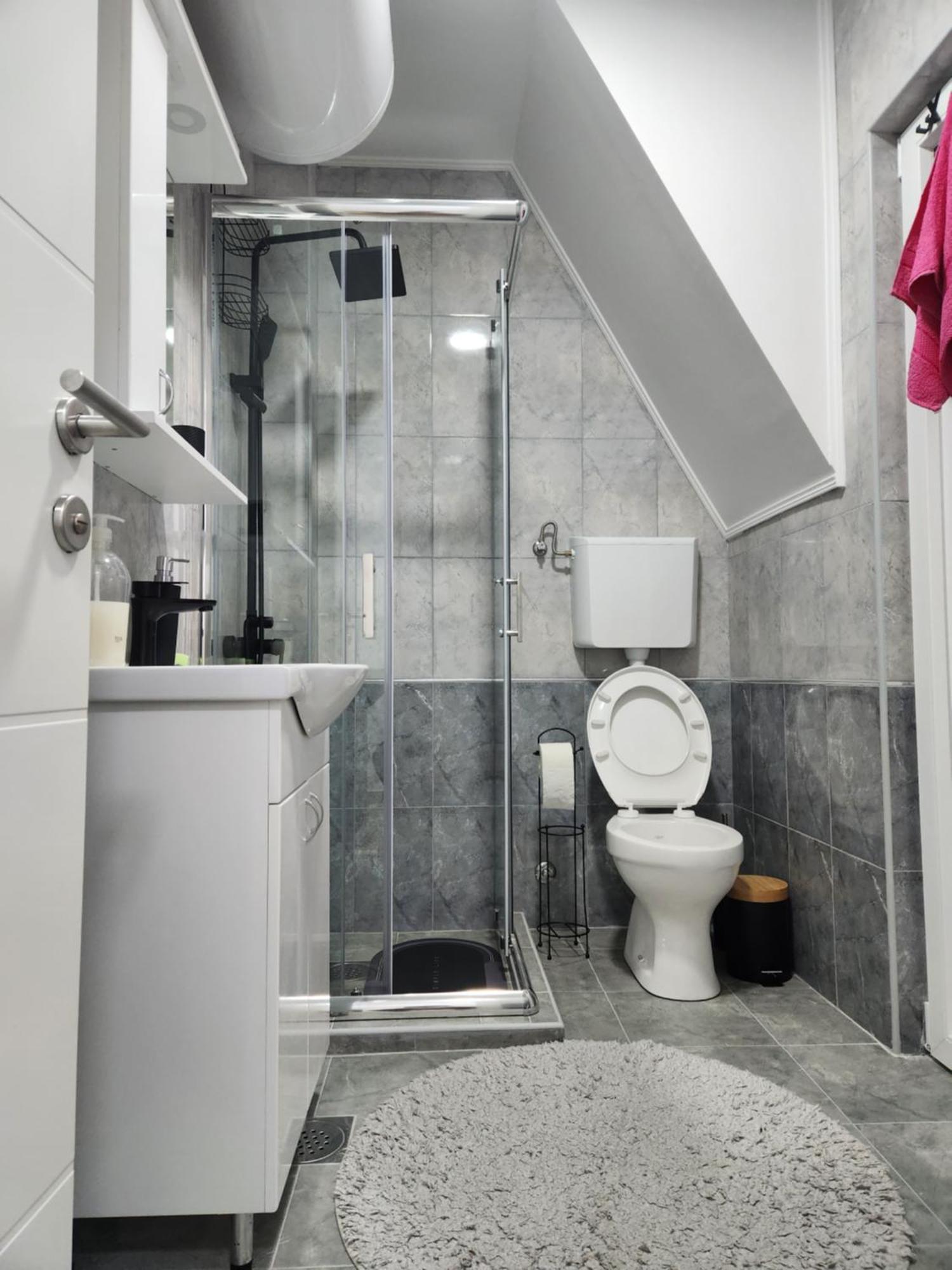 Bela Ns 56m2 Lux Apartment *