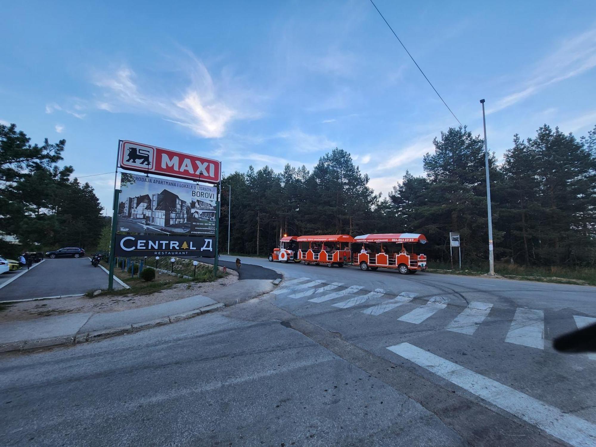 Bela Ns 56m2 Lux Divcibare