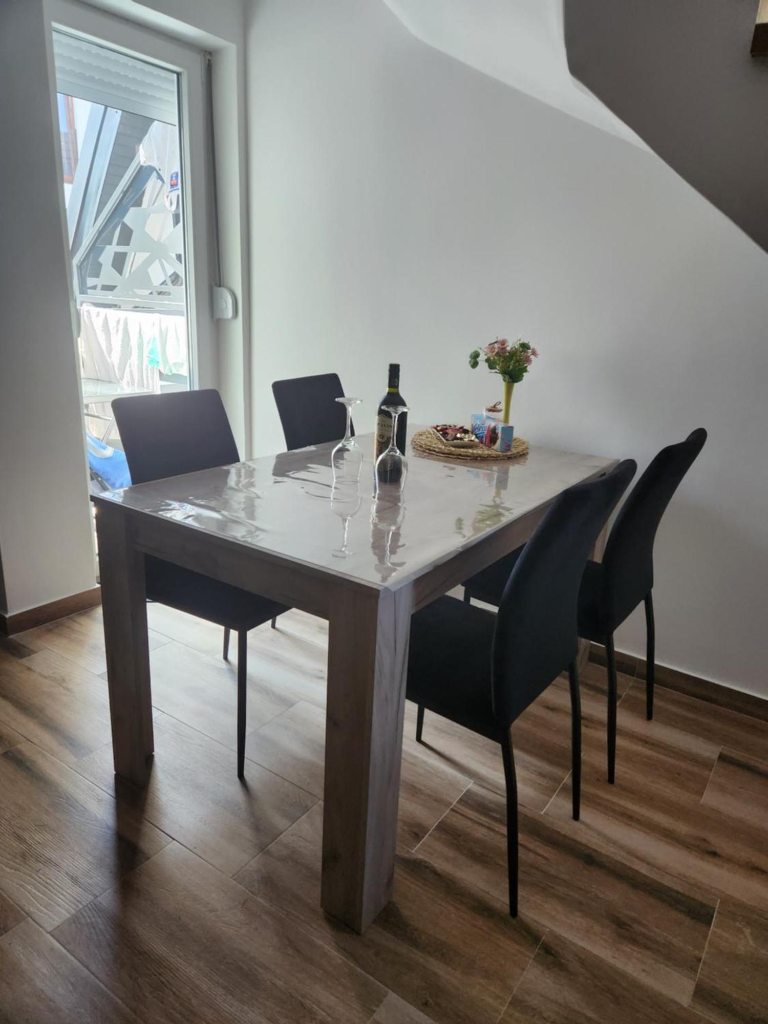 Apartment Bela Ns 56m2 Lux Divcibare