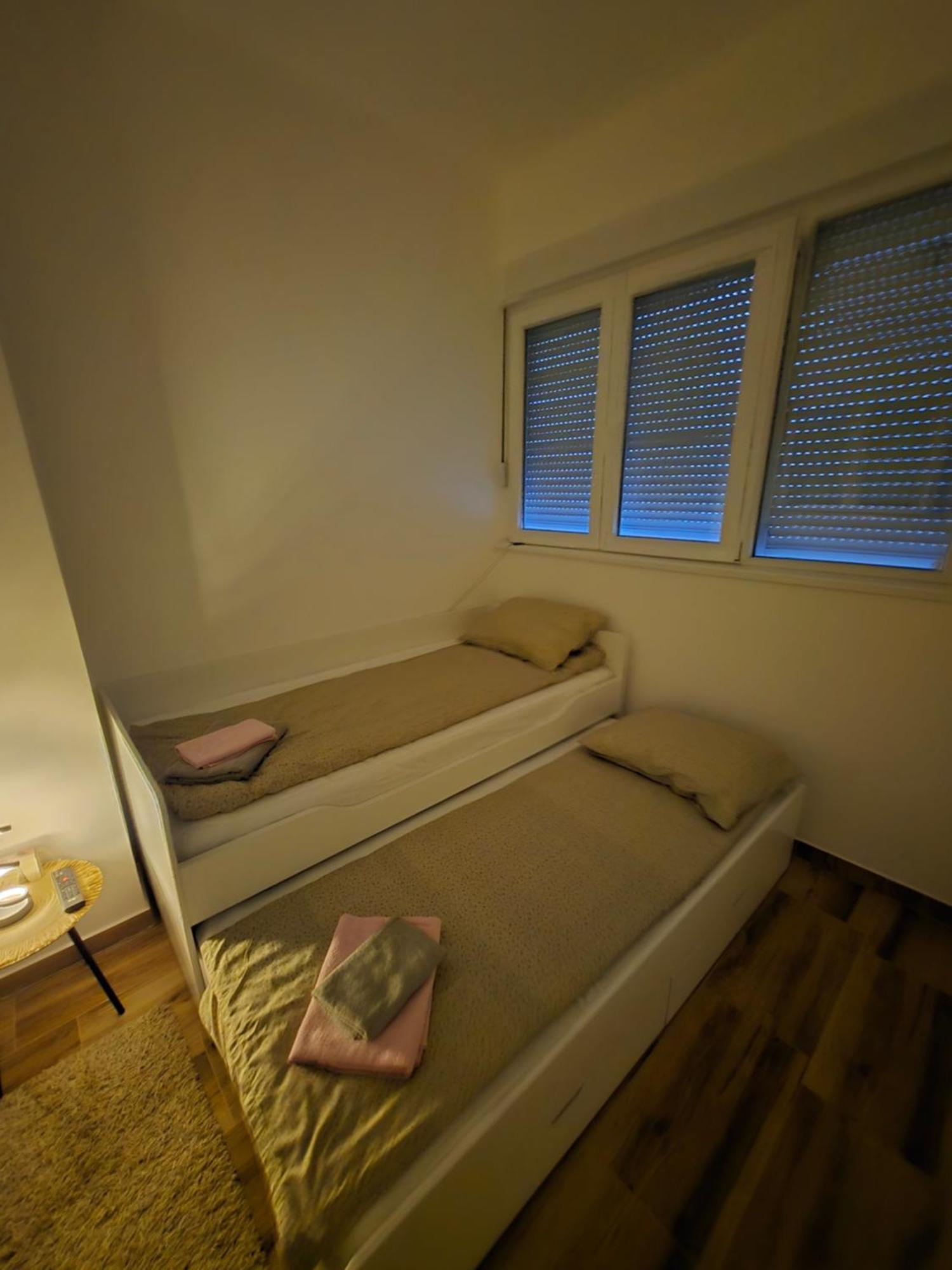 Bela Ns 56m2 Lux Apartment *