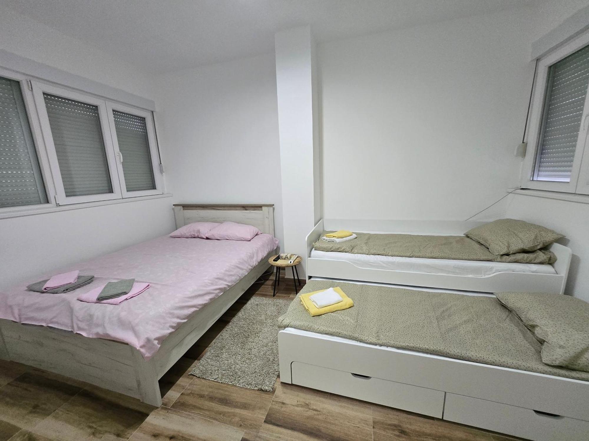 Bela Ns 56m2 Lux Apartment *