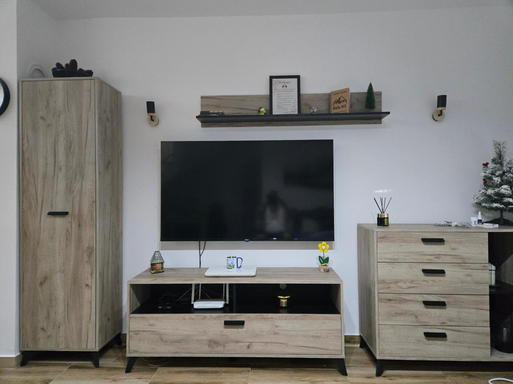 Apartment Bela Ns 56m2 Lux Divcibare